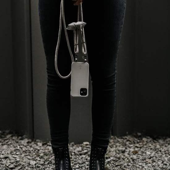 Smart Case TAUPEGRAU | Boho Kordel GREY