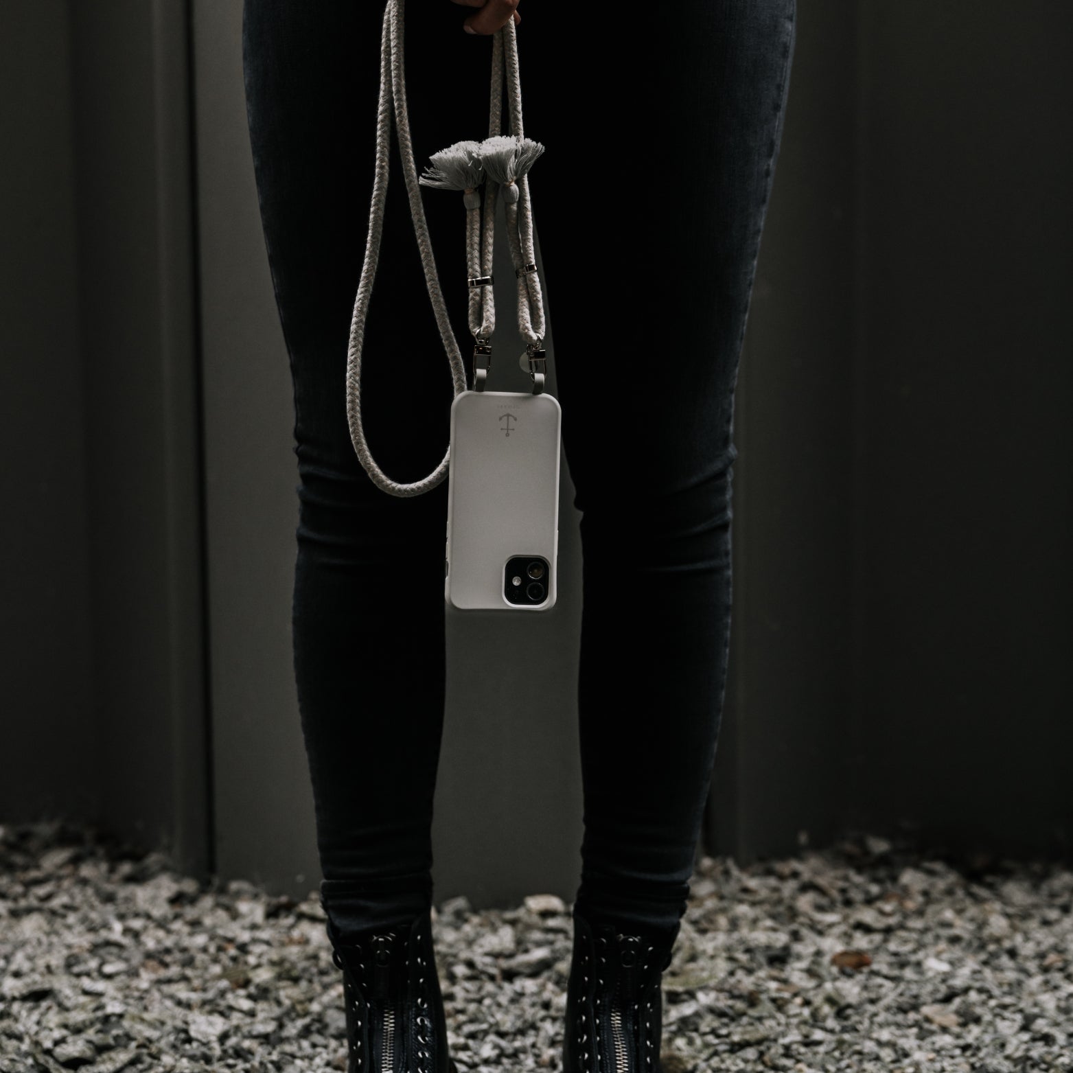 Smart Case TAUPEGRAU | Boho Kordel GREY