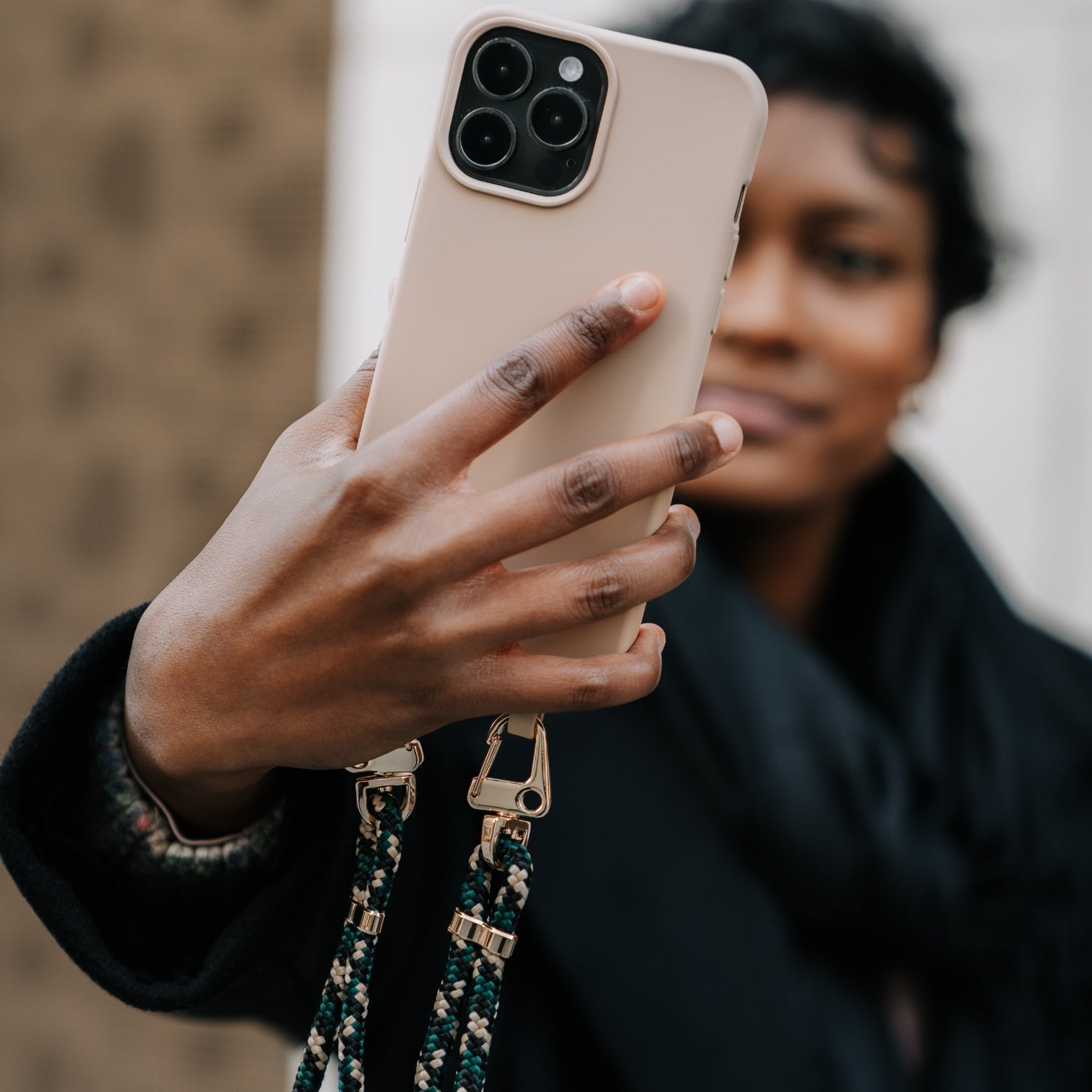 Smart Case BEIGE | Karabiner-Kordel CAMOUFLAGE