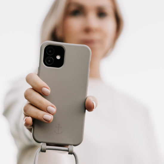Smart Case TAUPEGRAU | Kordel GRAU