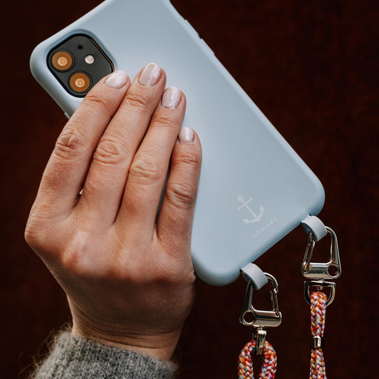 Handyhülle mit Band, Handyhülle mit Kette, Handyhülle nachhaltig, Handyhülle iphone, himmelblau