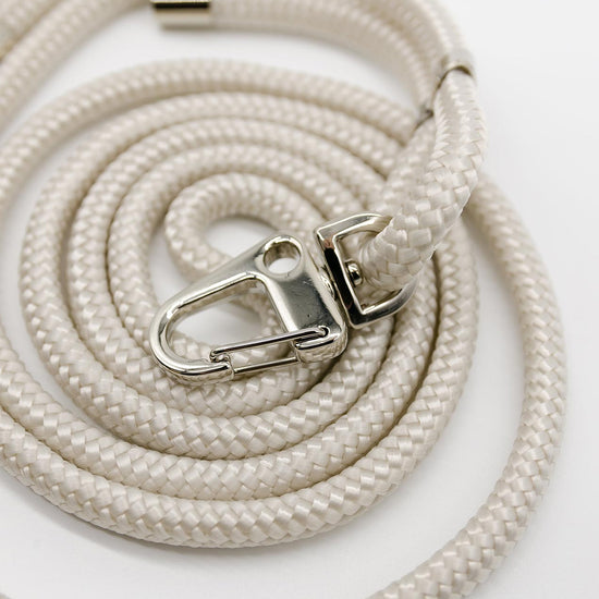Handyhülle mit Band, Handyhülle mit Kette, Handyhülle nachhaltig, Handyhülle iphone, taupe grau
