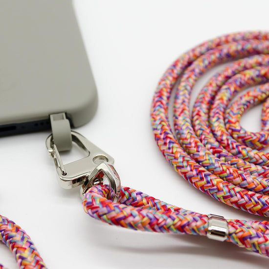 Handyhülle mit Band, Handyhülle mit Kette, Handyhülle nachhaltig, Handyhülle iphone, taupe grau
